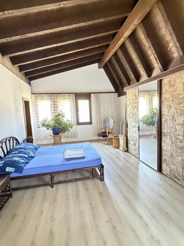 5.5-Zimmer-Doppeleinfamilienhaus mit Umschwung – Foto 24 von 29