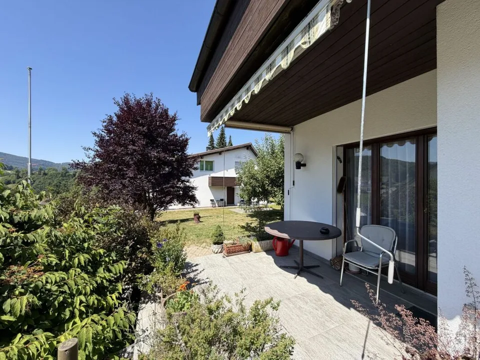 5.5-Zimmer-Doppeleinfamilienhaus mit Umschwung – Foto 9 von 29