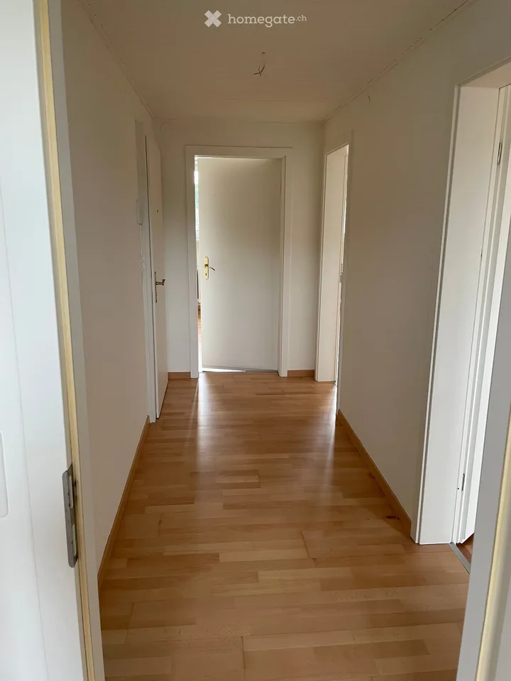4-Zimmer-Maisonettewohnung in kleinem Mehrfamilienhaus mit Garten zur Mitbenützung