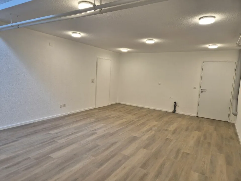 Büros und Atelier auf Industriegelände – Foto 8 von 8