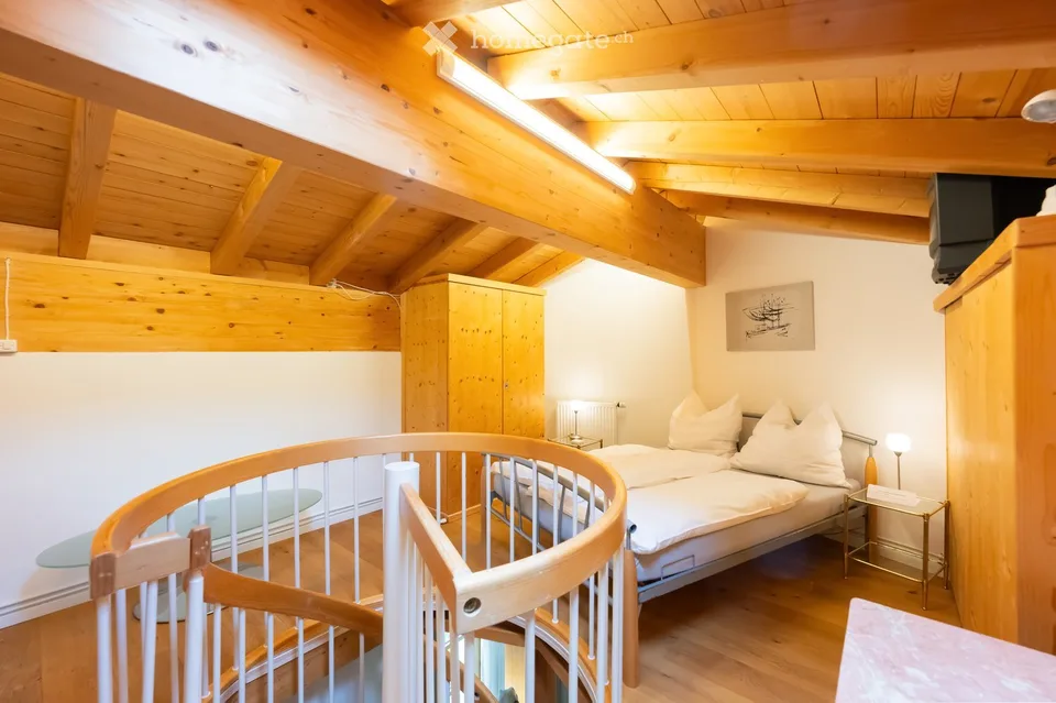 Demi-maison mitoyenne exclusive directement sur le Landwasser