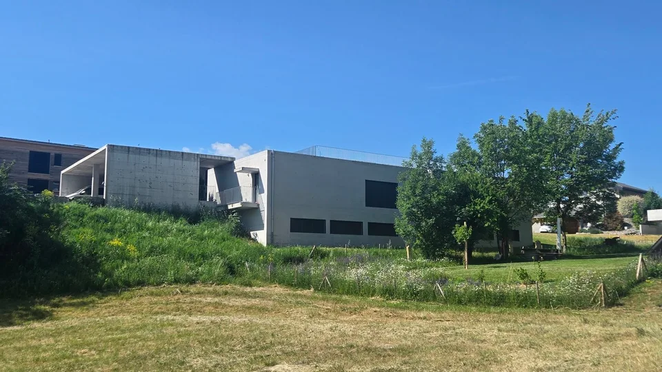 Moderne Villa in einer ruhigen Gegend von Grimisuat