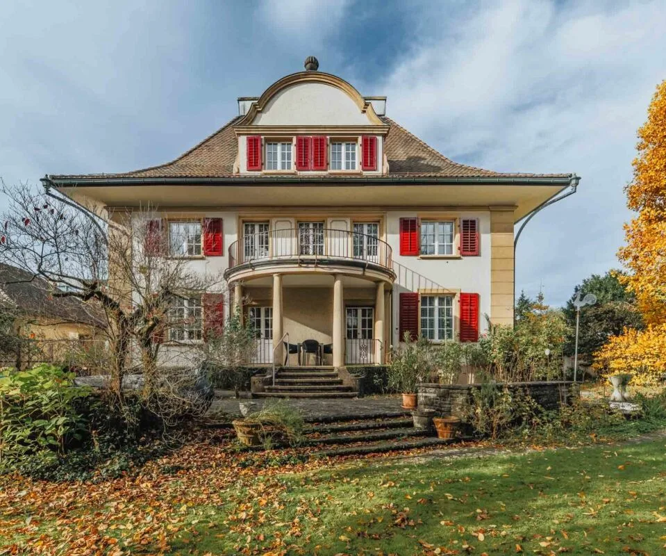 Wohn- und Geschäftshaus