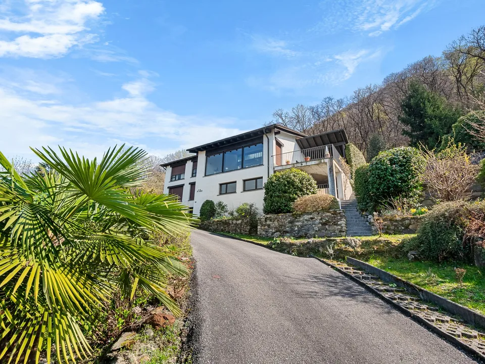 Rêve de maison exclusif sur un terrain de construction de 2'637m2 avec vue à 180° sur le lac Majeur – photo 16 sur 22