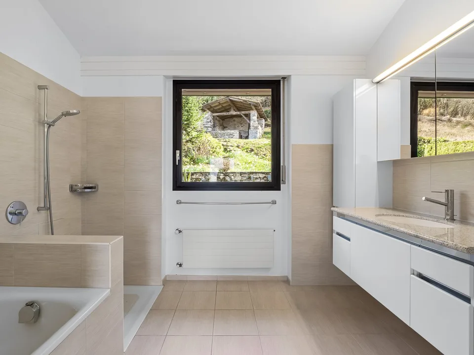 Rêve de maison exclusif sur un terrain de construction de 2'637m2 avec vue à 180° sur le lac Majeur – photo 12 sur 22