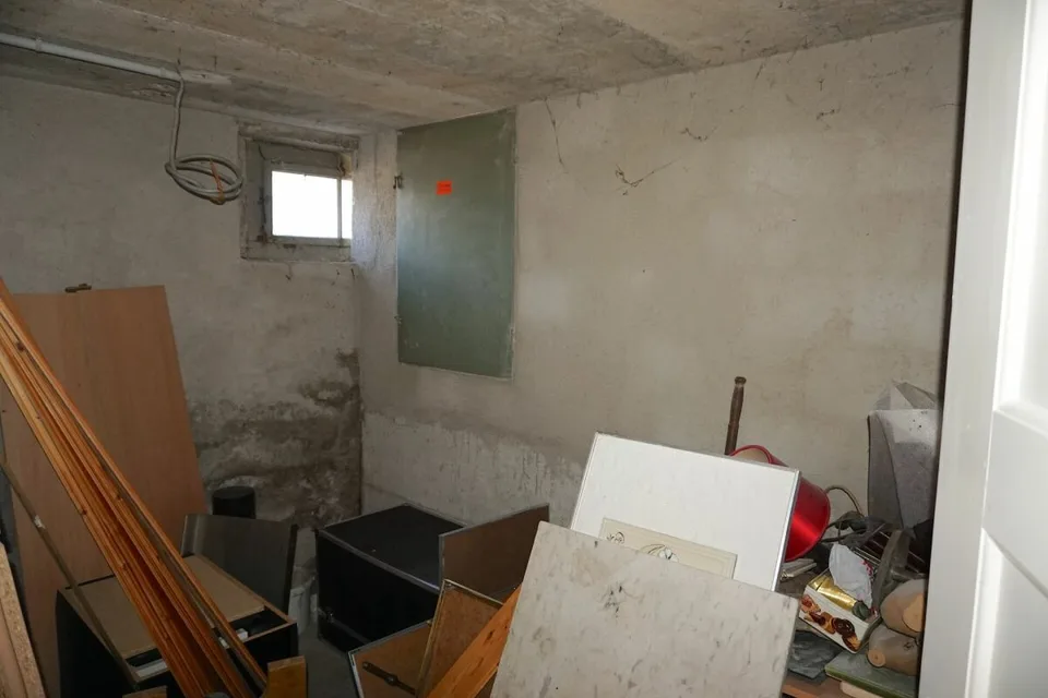 ARI-212 - Gemischt genutztes Gebäude mit 250 m2 auf einem Grundstück von 723 m2 in Bassecourt – Foto 18 von 22