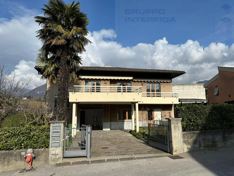 AMPIA CASA COMPOSTA DA DUE APPARTAMENTI – Foto 13 von 13