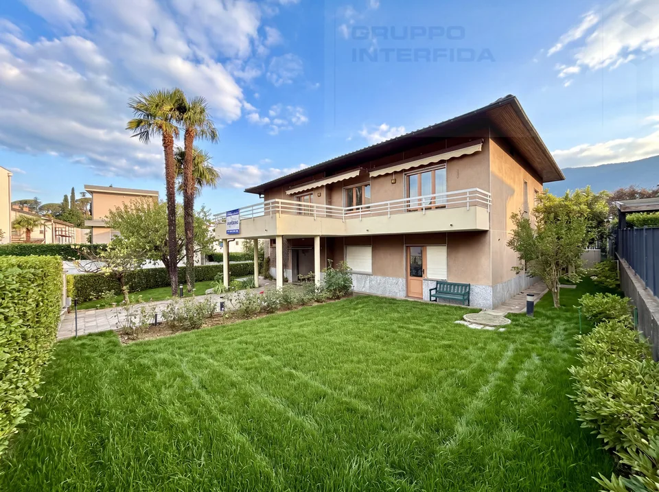 AMPIA CASA CON APP.TO INDIPENDENTE