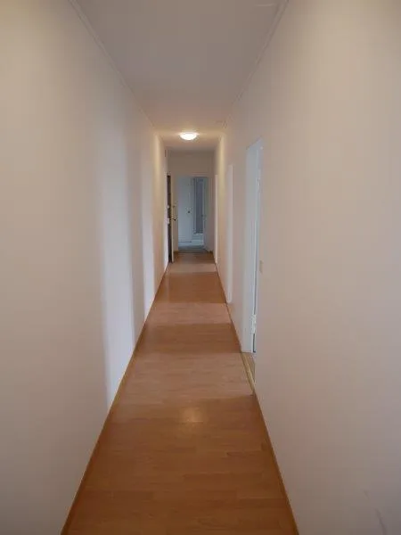 Casa multifamiliare a Herisau con 14 appartamenti e un grande laboratorio in vendita! – foto 12 di 16
