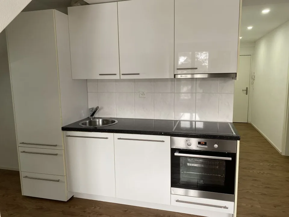 Casa multifamiliare a Herisau con 14 appartamenti e un grande laboratorio in vendita! – foto 6 di 16