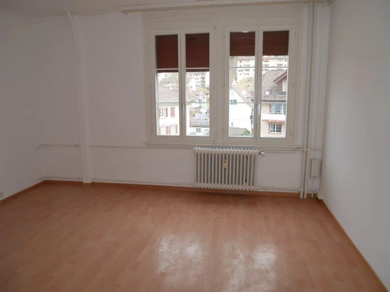 Casa multifamiliare a Herisau con 14 appartamenti e un grande laboratorio in vendita! – foto 10 di 16