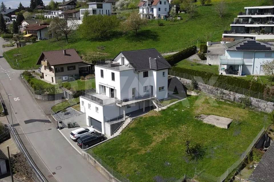 Sonnenverwöhntes, modernes Einfamilienhaus – Foto 14 von 15