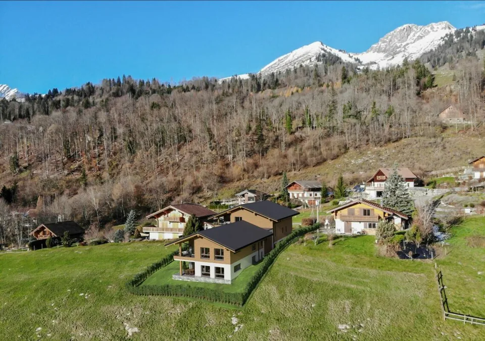B1 - Appartamento nuovo di 3.5 locali al 1° piano, a Sciernes d'Albeuve