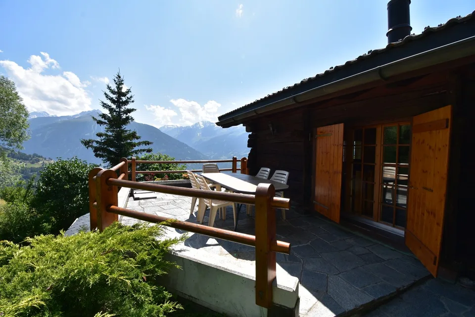 SAISON HIVER 2027 - Chalet chaleureux de 4 pièces à Mont-Noble avec vue panoramique – photo 11 sur 11