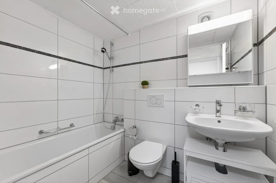 Möbliertes 1.5-Zi. Ap. 4 Pers. (35 m²) mit Balkon  Basel