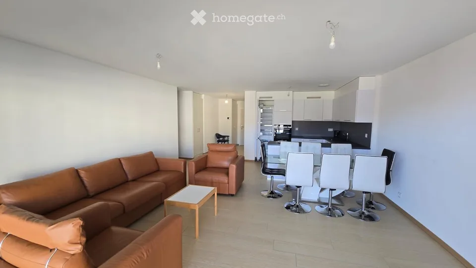 Appartement mit großer Terrasse und Seeblick