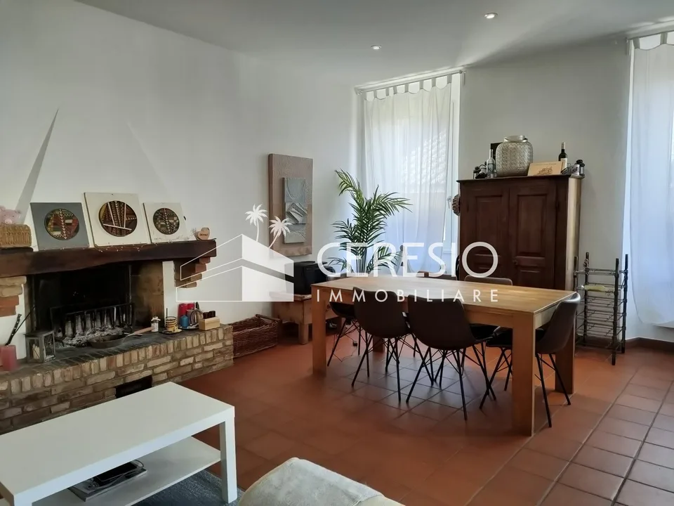 GRANDE APPARTAMENTO 4.5 LOCALI IN VENDITA A MAROGGIA