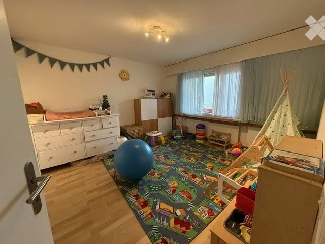 Geräumige 3.5-Zimmerwohnng an ruhiger Lage in Hünenberg