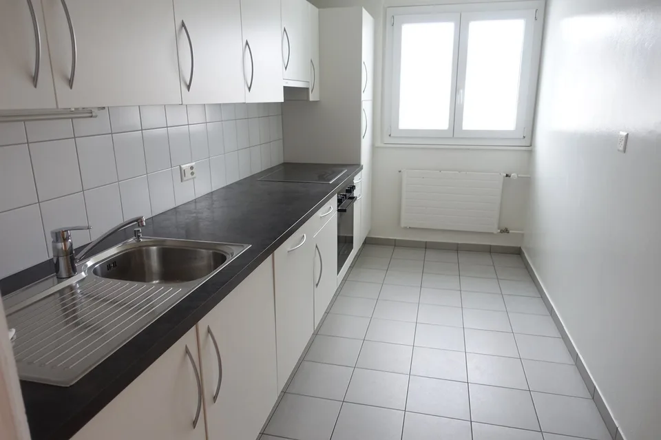 LA CHAUX-DE-FONDS - Magnifique appartement de 3 pces rénové