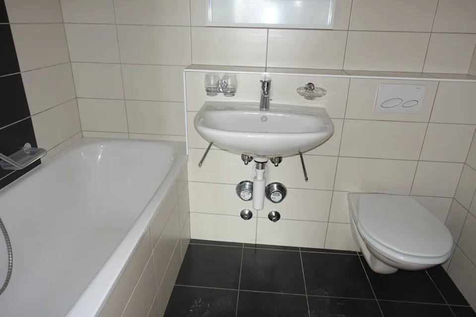 LA CHAUX-DE-FONDS - Magnifique appartement de 3 pces rénové