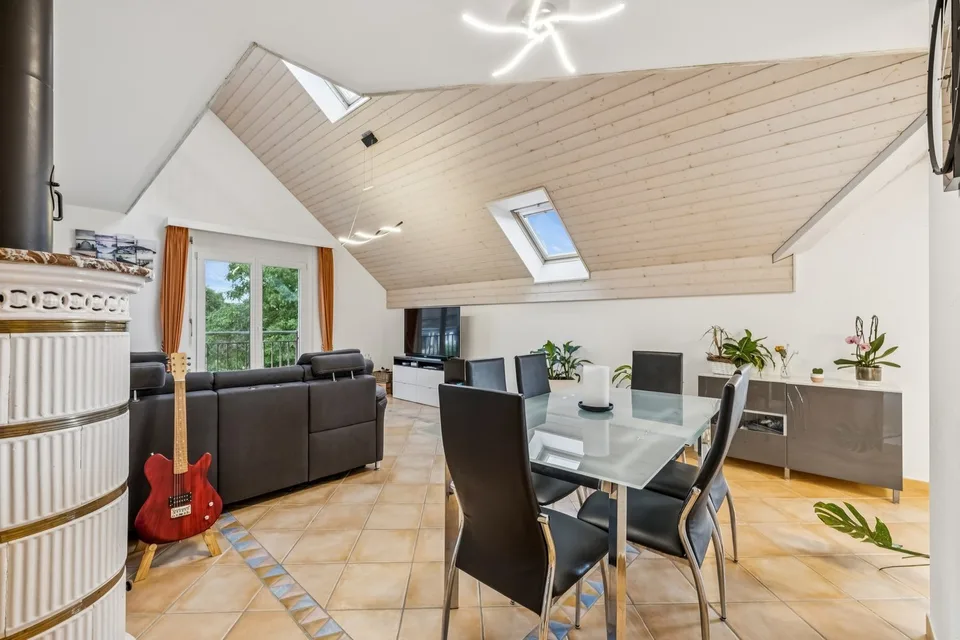 Duplex von 5,5 Zimmern mit großem unabhängigem Raum