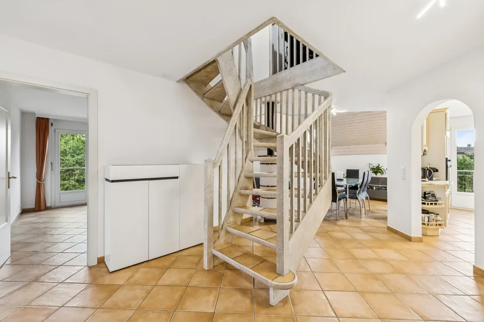Duplex von 5,5 Zimmern mit großem unabhängigem Raum