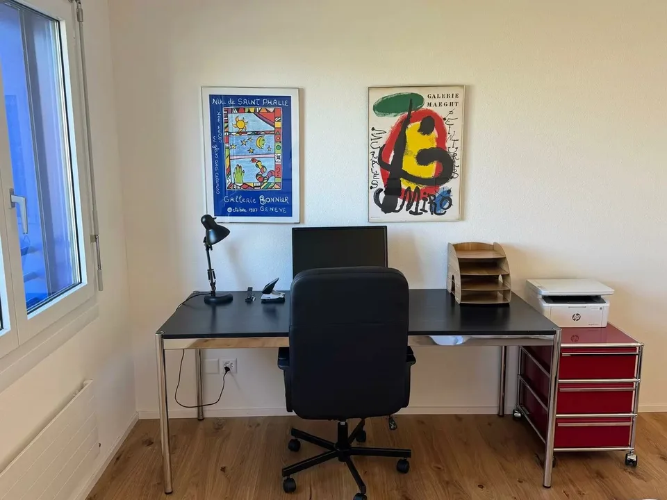Möblierte 3.5-Zimmerwohnung mit Seeblick im Zentrum von Zug