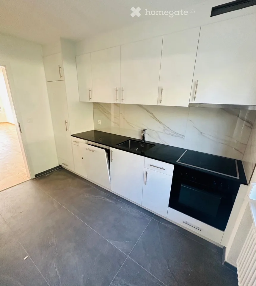 Renovierte 4.5-Zimmer-Wohnung an der Bernstrasse in Lyss – modern, ruhig und sofort verfügbar!