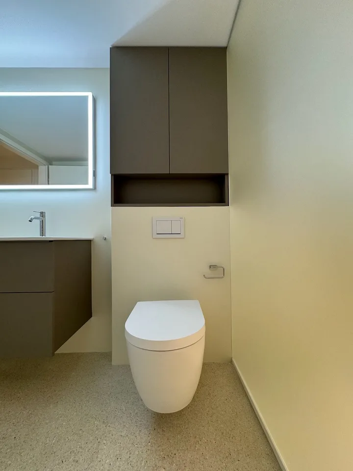 Bello appartamento di 3,5 locali nel centro di Pratteln con design d'interni di alta qualità