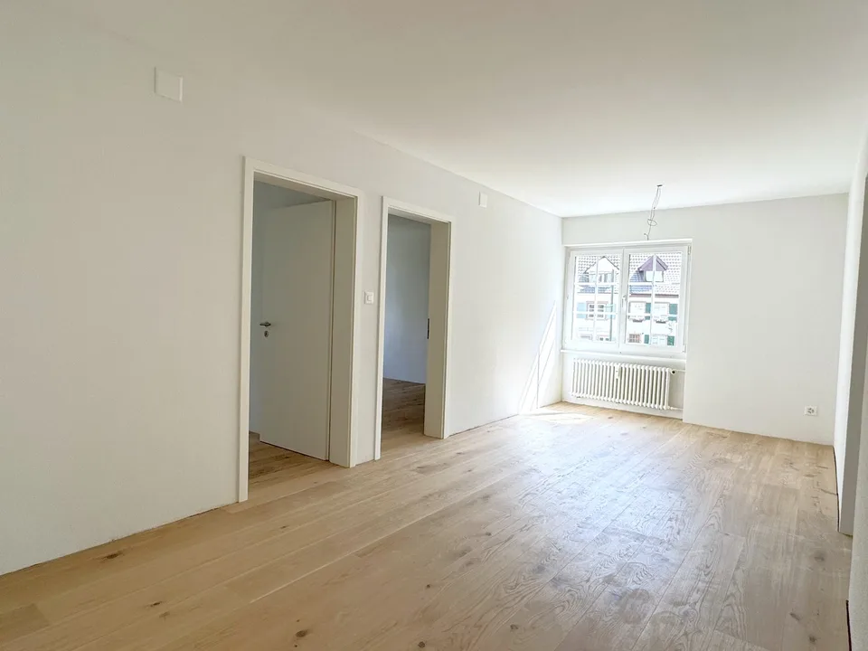 Bello appartamento di 3,5 locali nel centro di Pratteln con design d'interni di alta qualità