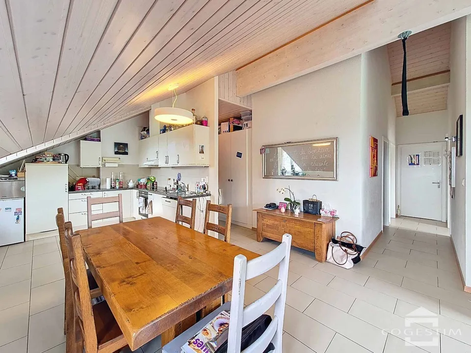 4,5 Zimmer mit Terrasse und freier Sicht