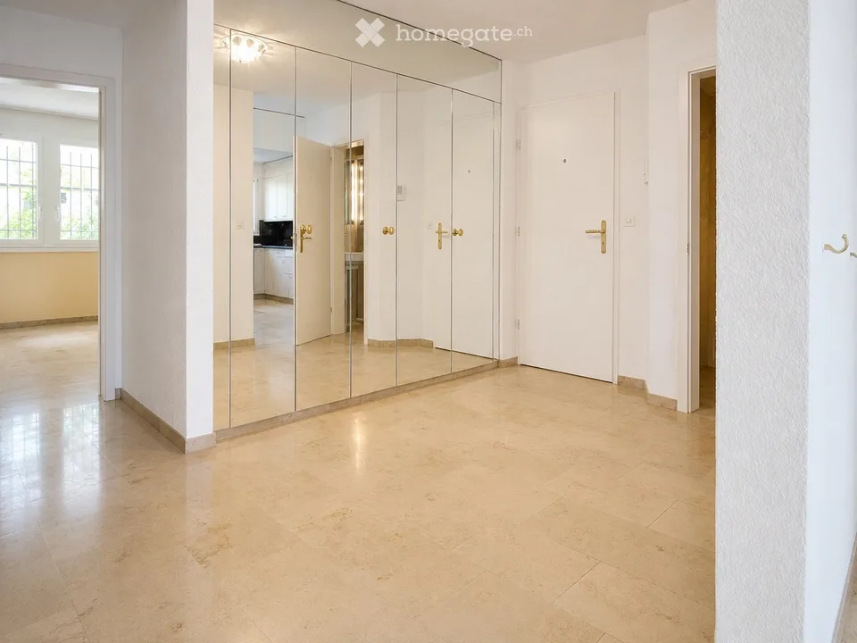 La tua casa dei sogni nel verde - nel cuore di Muri vicino a Berna