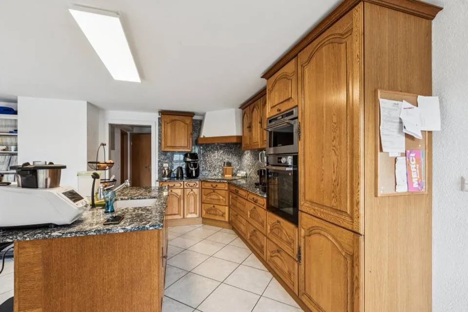 Authentisches Flair und außergewöhnliches Potenzial für dieses renovierte Anwesen – Foto 7 von 10