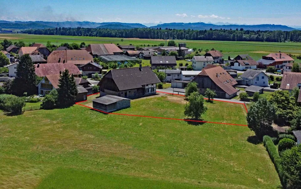 Über 2'300 m² Bouland a idealer Lag