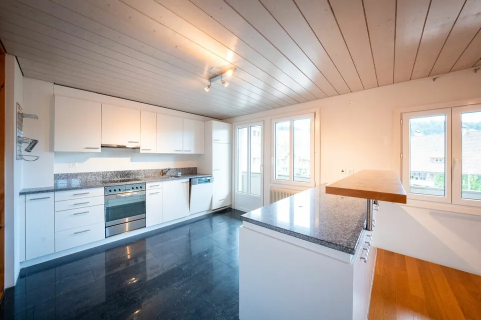 Grosszügige 3.5-Zimmer-Dachwohnung