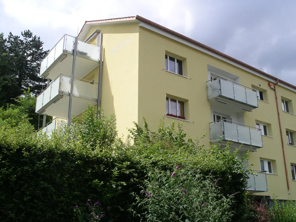 2-Zimmer Dachwohnung mit Blick über Schaffhausen