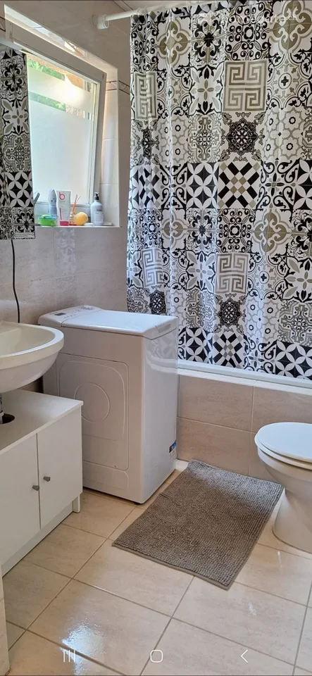 4.5 rooms unfurnished