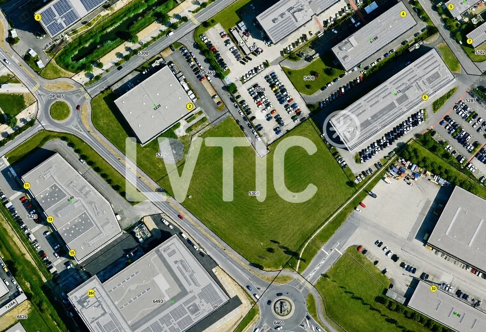 Industriegebäude auf einem 17'000 m2 großen Grundstück in Yverdon zum Verkauf