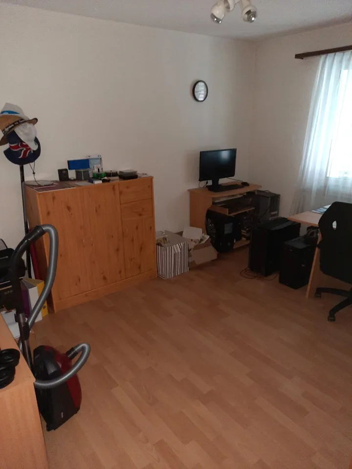 Ruhige 4.5-Zimmer-Wohnung im 2. OG zu vermieten – Foto 9 von 11