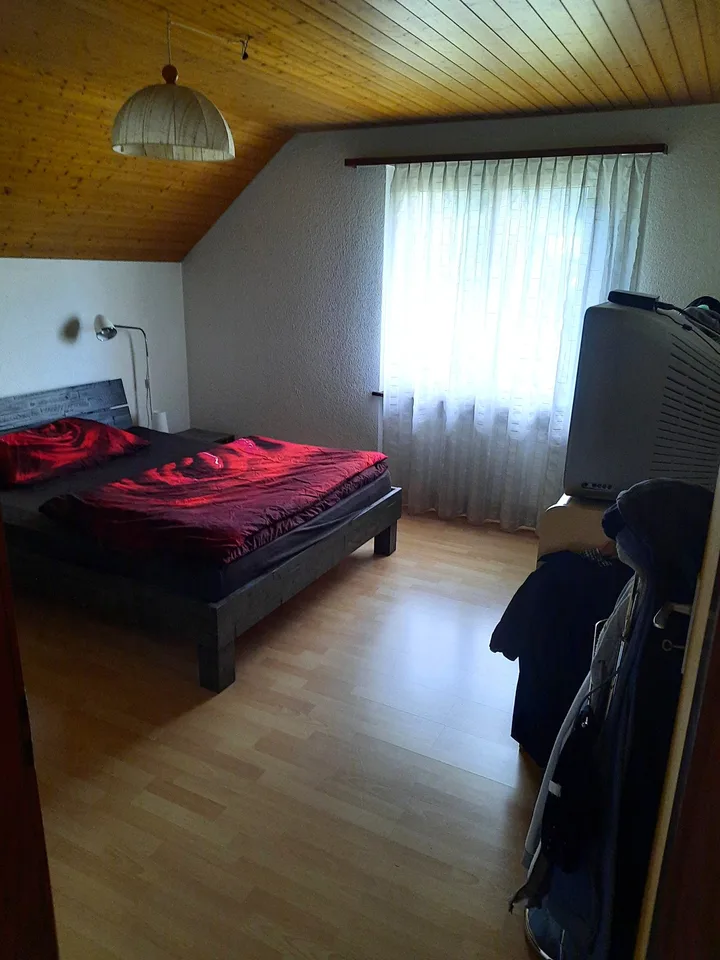 Ruhige 4.5-Zimmer-Wohnung im 2. OG zu vermieten – Foto 8 von 11