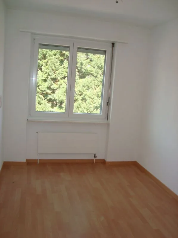 Appartement 4 1/2 pièces à Biel directement à la forêt
