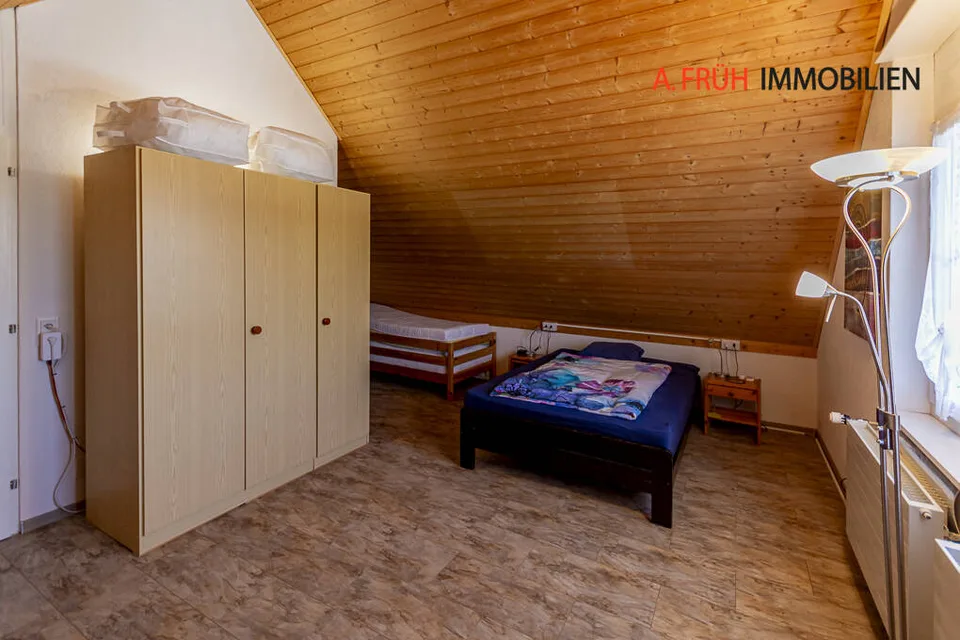 Charmantes Reihenendhaus mit Gartenidylle und viel Wohnkomfort – Foto 10 von 13