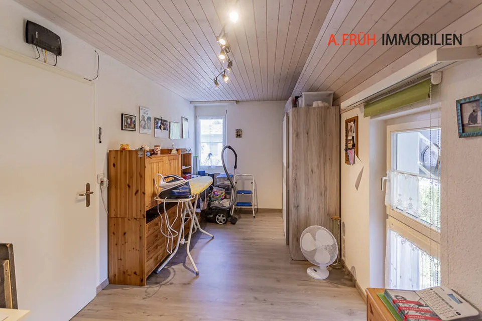 Charmantes Reihenendhaus mit Gartenidylle und viel Wohnkomfort – Foto 8 von 13