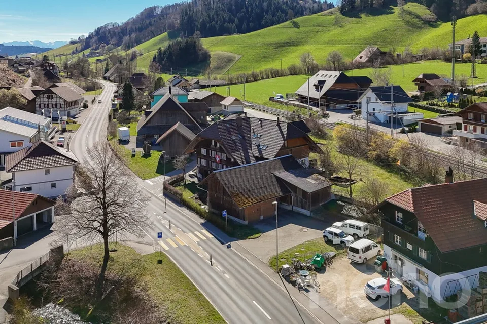 Wohnen und Arbeiten mit attraktivem Entwicklungspotenzial