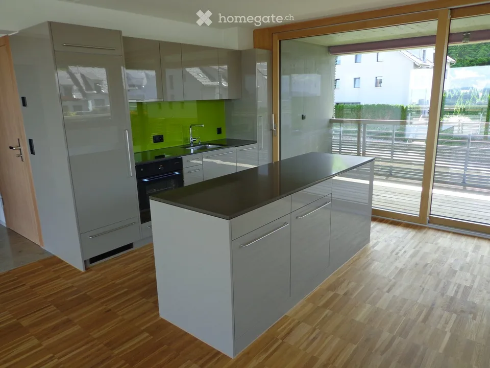 Charmant appartement 2.5 pièces – Moderne, Luminieux & Durable