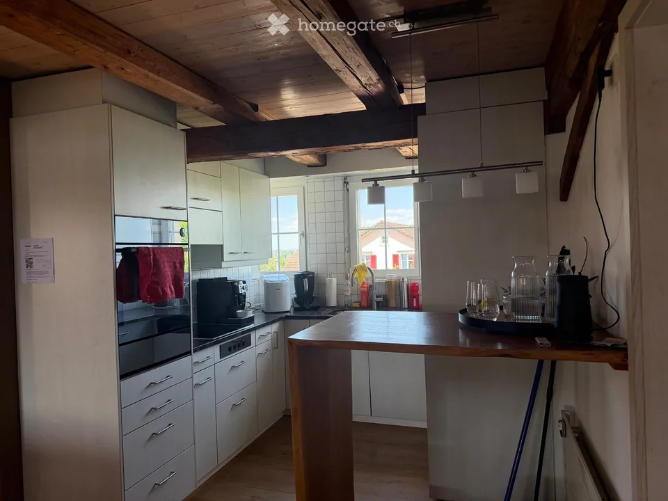 Heimelige 2.5 Z. Dachwohnung inkl. Privatersauna