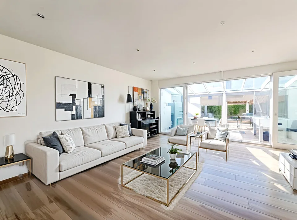 In esclusiva: La Villa contemporanea con vista sulle montagne, Bellevue
