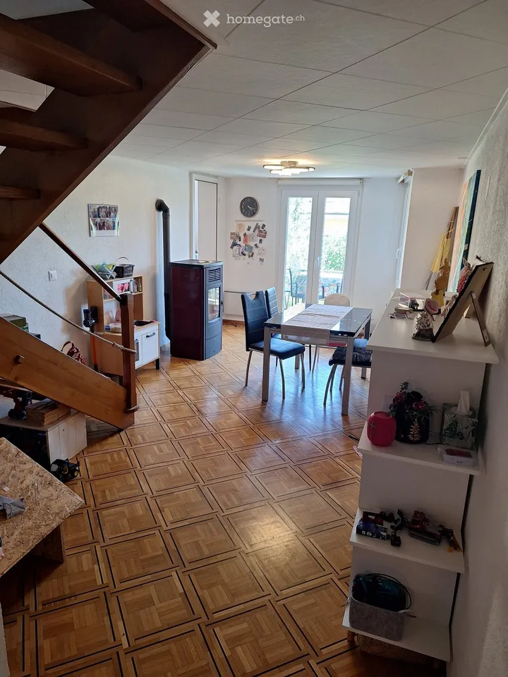 Vier-Zimmer-Duplex-Wohnung - Gimel