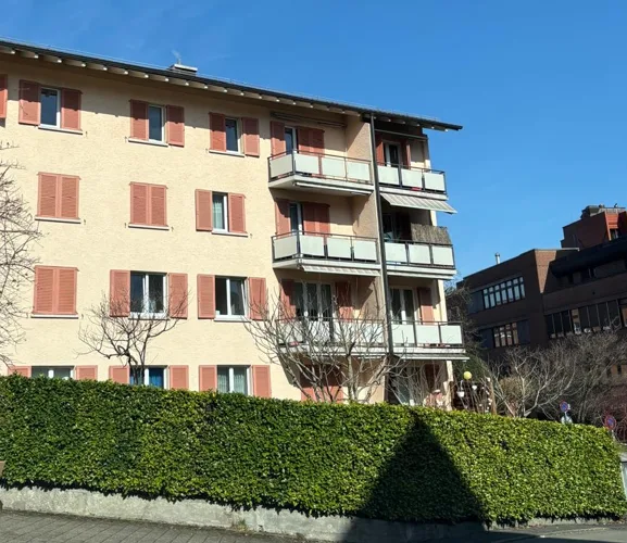 Appartamento pratico di 4 locali a Effretikon
