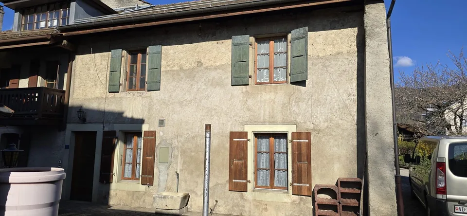 Exclusivité ? Bien à rénover avec fort potentiel à Givrins